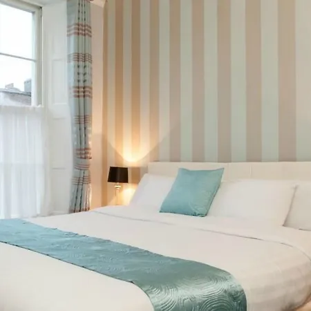 Amberley Centre Апартаменты